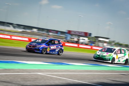 "ช้าง ซูเปอร์ จีที เรซ 2018" เปิดฉากวันแรกอย่างร้อนแรง