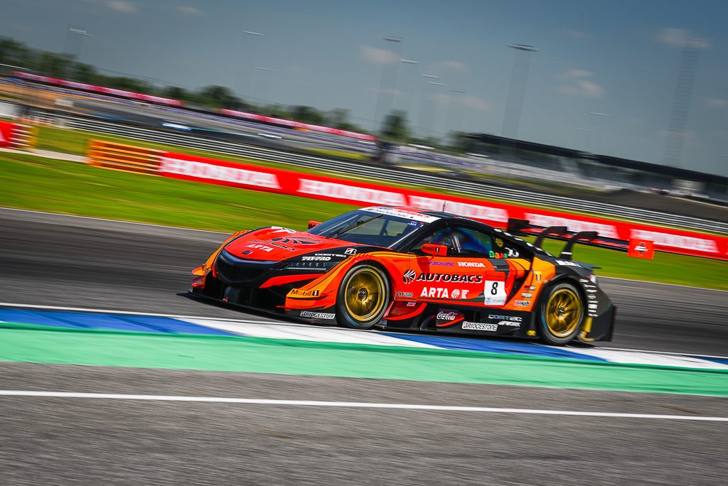 "ช้าง ซูเปอร์ จีที เรซ 2018" เปิดฉากวันแรกอย่างร้อนแรง