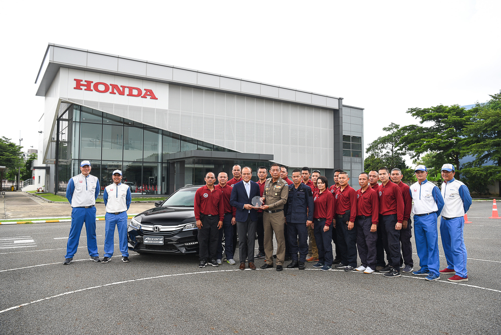 "ฮอนด้า" จัดอบรมขับขี่ปลอดภัยให้กับเจ้าหน้าที่ตำรวจพลขับรถยนต์ ต่อเนื่องเป็นปีที่ 4