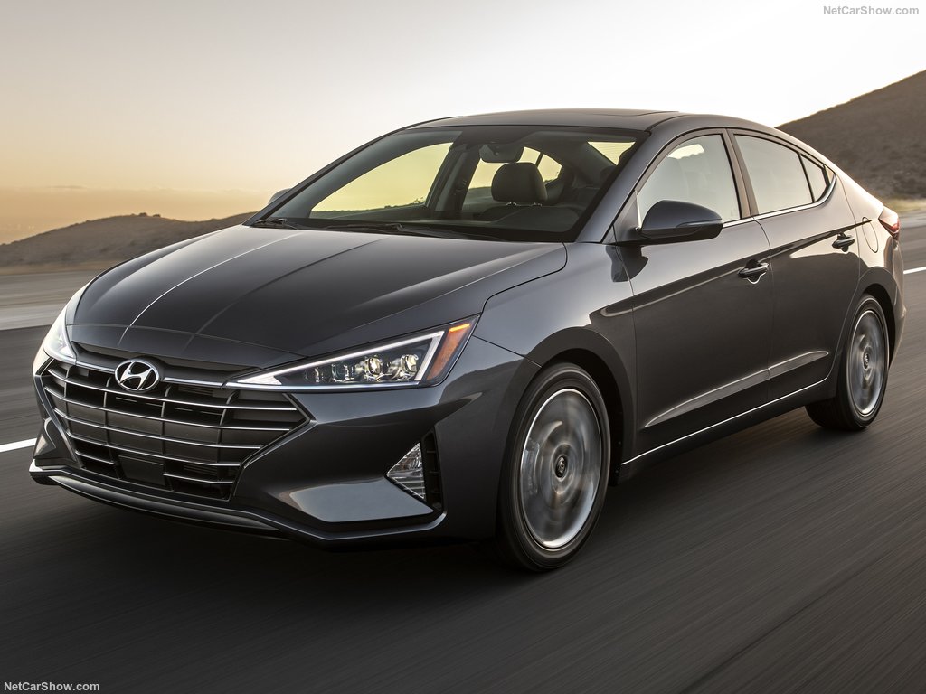 Hyundai-Elantra-2019-1024-03