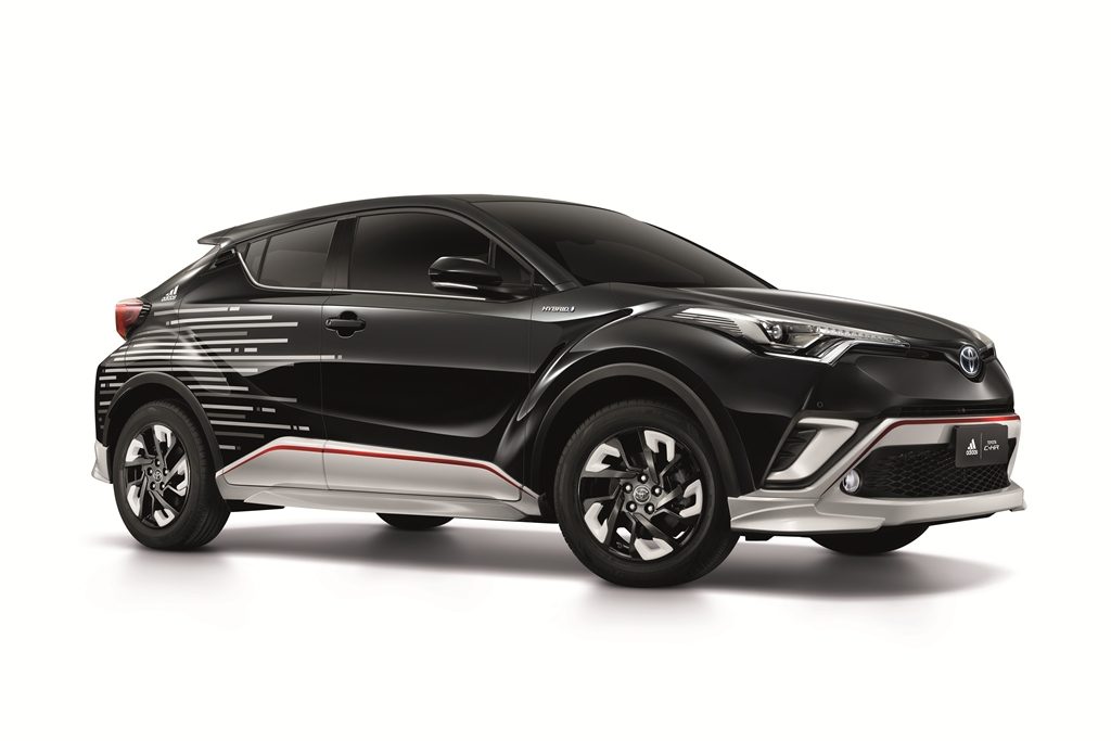 TOYOTA C-HR จับมือ ADIDAS JAPAN