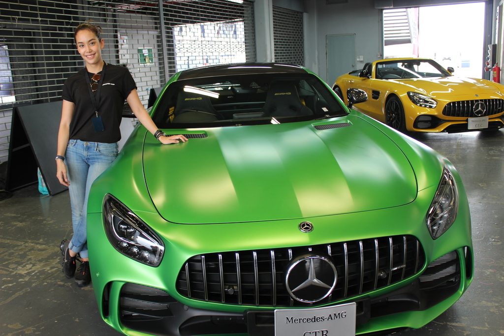 Mercedes-AMG Driving Experience by Benz Star Flag