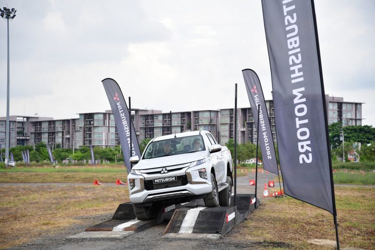 New Mitsubishi Triton, L200