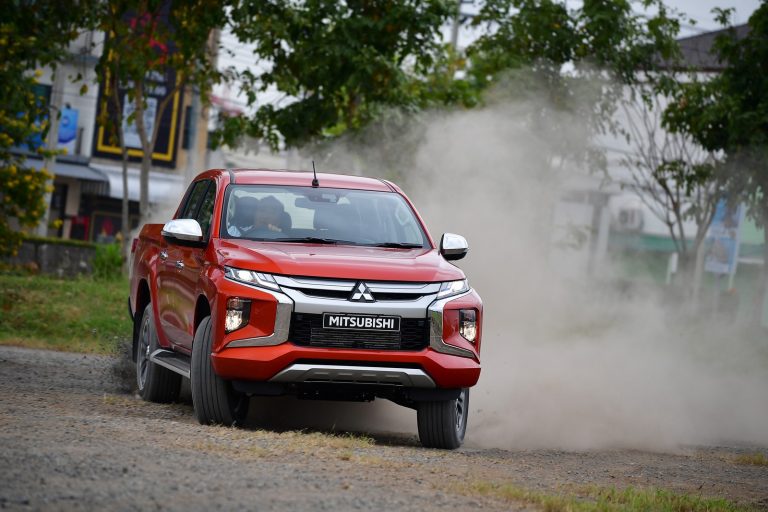 New Mitsubishi Triton, L200