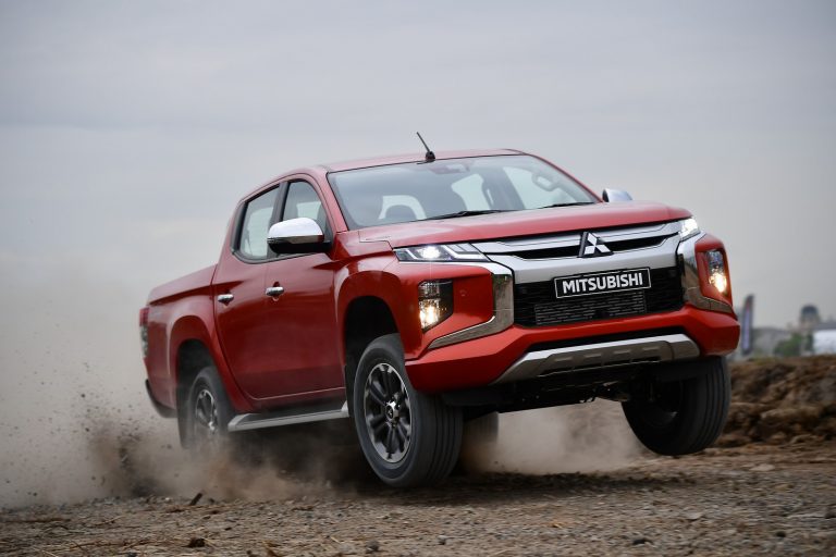 New Mitsubishi Triton, L200