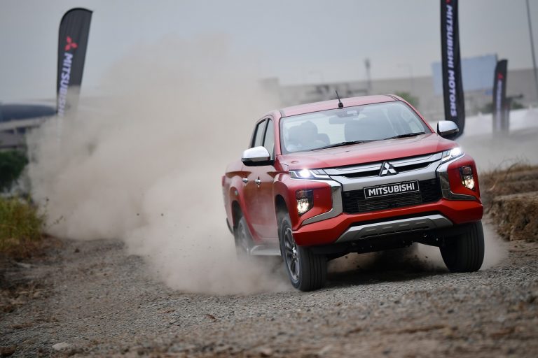 New Mitsubishi Triton, L200