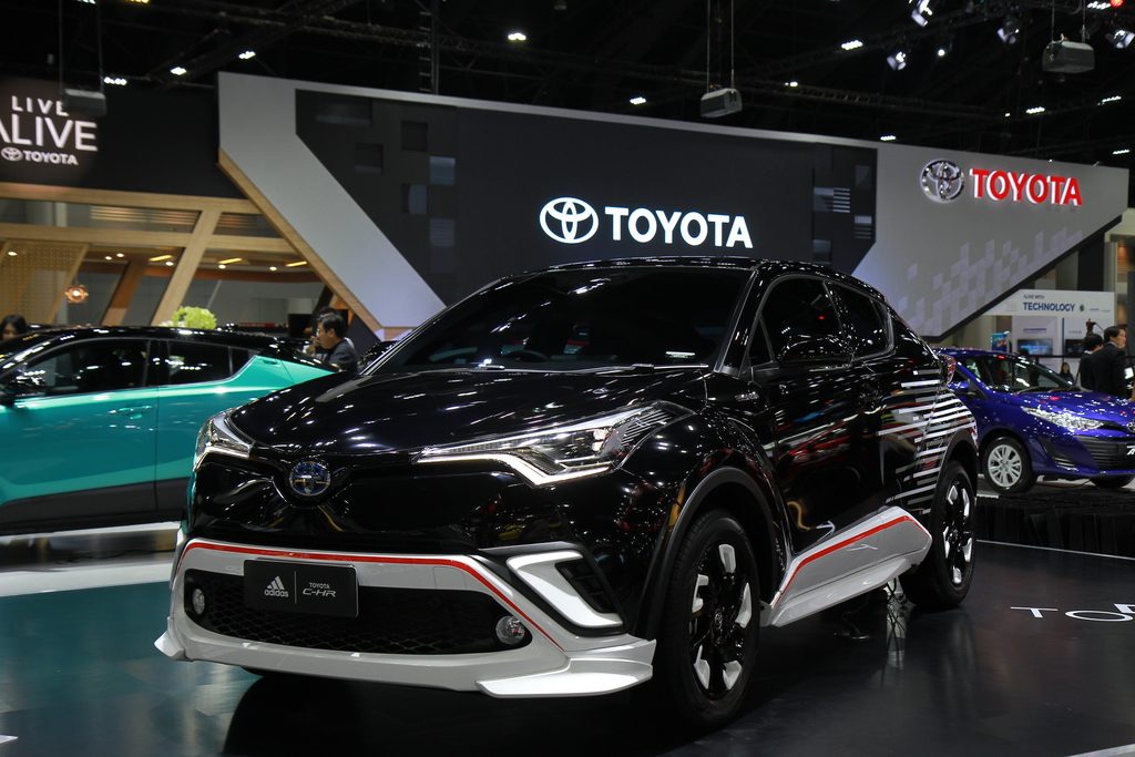 Toyota C-HR l ADIDAS 