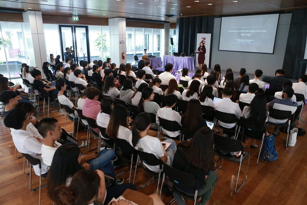 ผู้บริหารนิสสัน ปูทางสร้างแรงบันดาลใจในสายอาชีพการสื่อสารแก่นักศึกษากว่า 70 คน