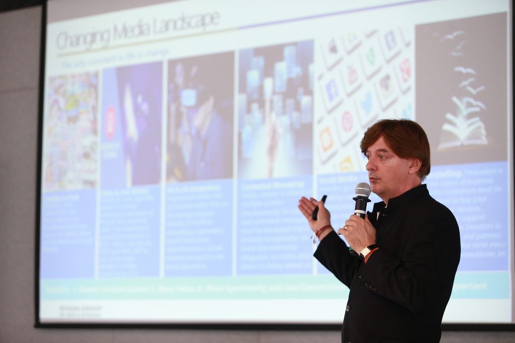 ผู้บริหารนิสสัน ปูทางสร้างแรงบันดาลใจในสายอาชีพการสื่อสารแก่นักศึกษากว่า 70 คน