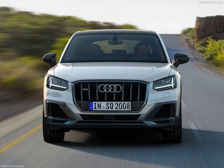 Audi-SQ2-2019-08