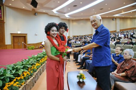 มูลนิธิโตโยต้าฯ มอบทุนการศึกษาแก่นักเรียนนักศึกษาในภาคเหนือ