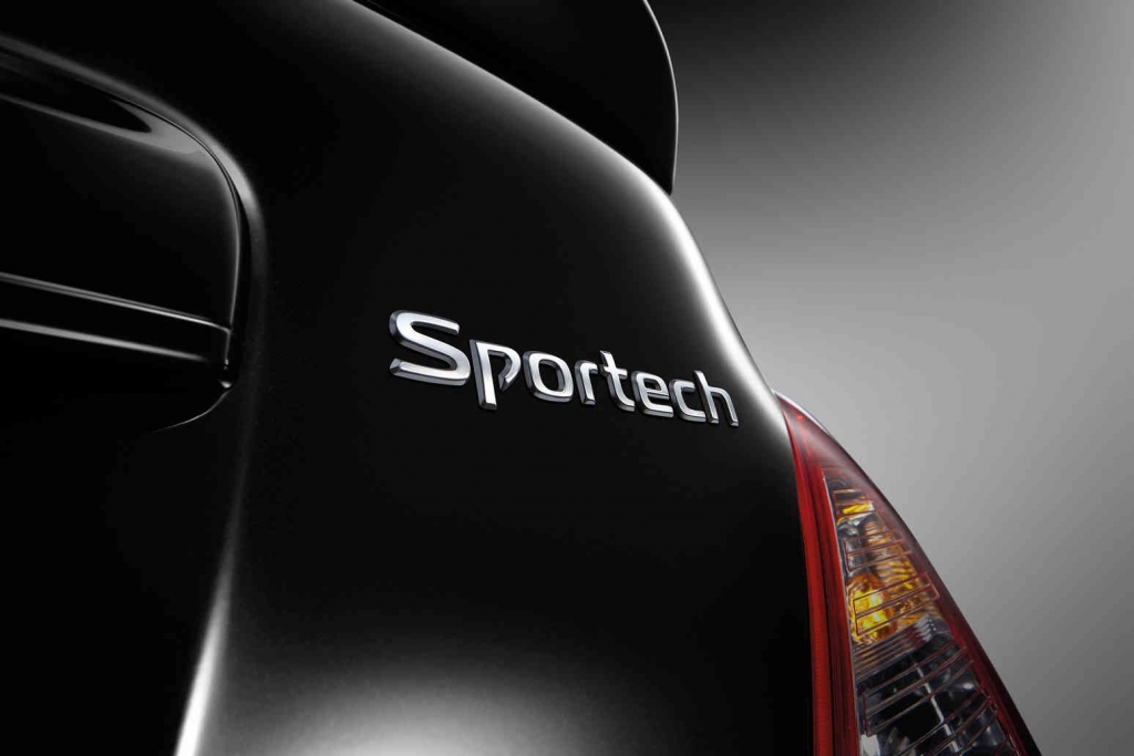 นิสสันแนะนำอัลเมร่า รุ่นปี 2019 ใหม่ และรุ่นพิเศษ อี สปอร์ตเทค