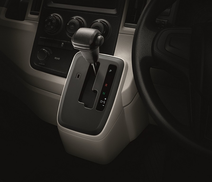 All New Toyota Commuter