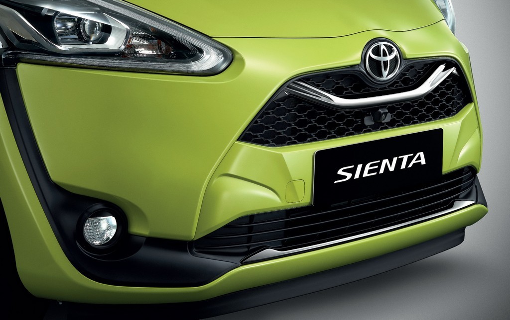 SIENTA รุ่นปรับปรุงใหม่