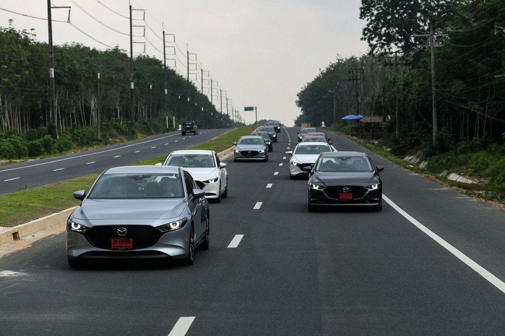 มาสด้าเร่งส่ง ALL-NEW MAZDA3 ล็อตแรกถึงมือลูกค้าแล้วกว่า 600 คัน