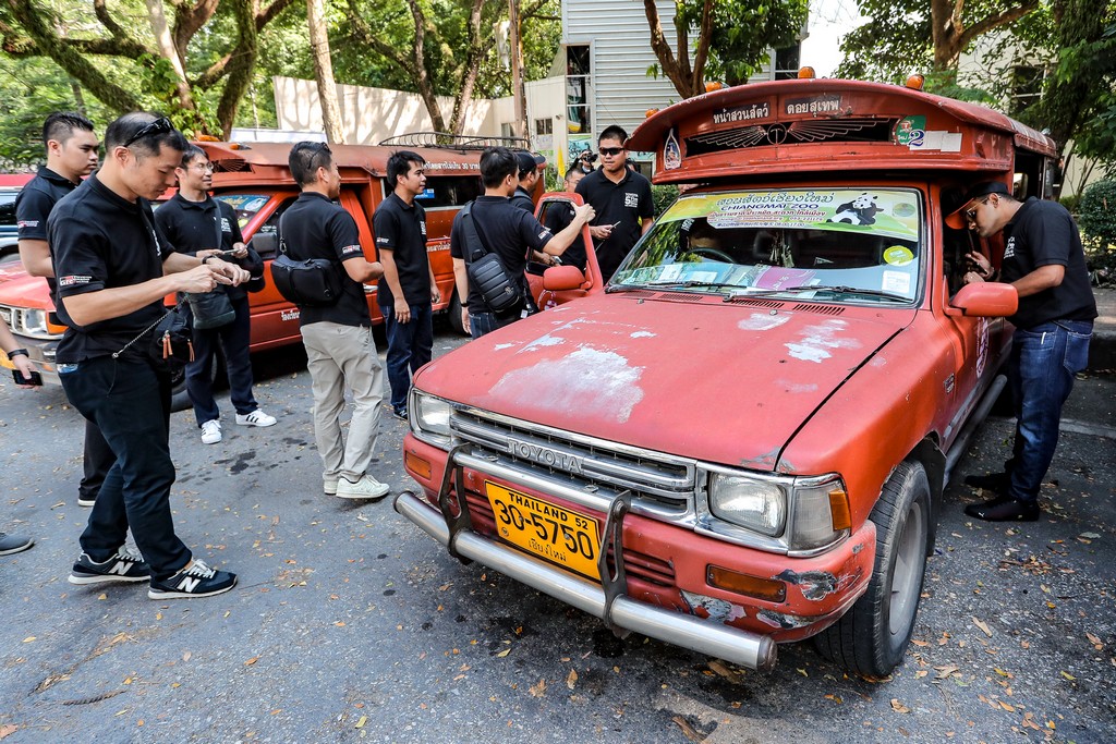 ฉลองความสำเร็จกับโตโยต้าตะลุยเส้นทาง 5 ทวีป