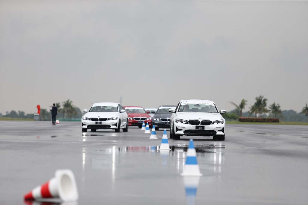 BMW Driving Experience
