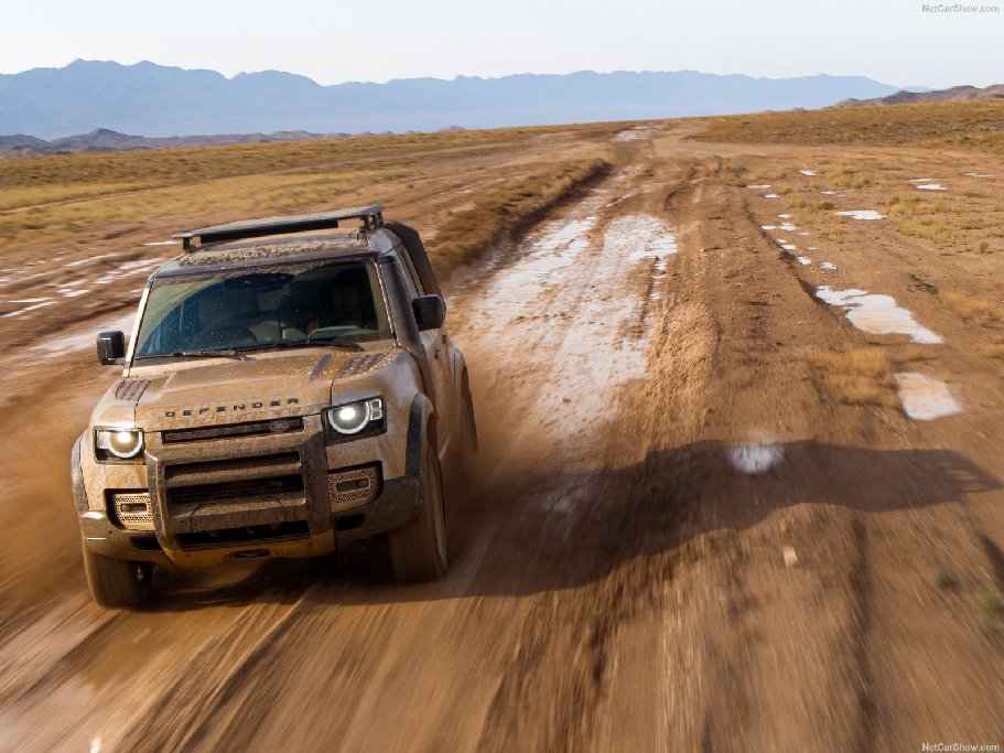 Land Rover Defender 110