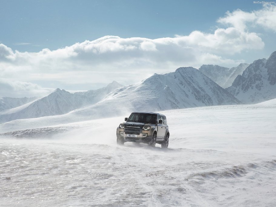 Land Rover Defender 110