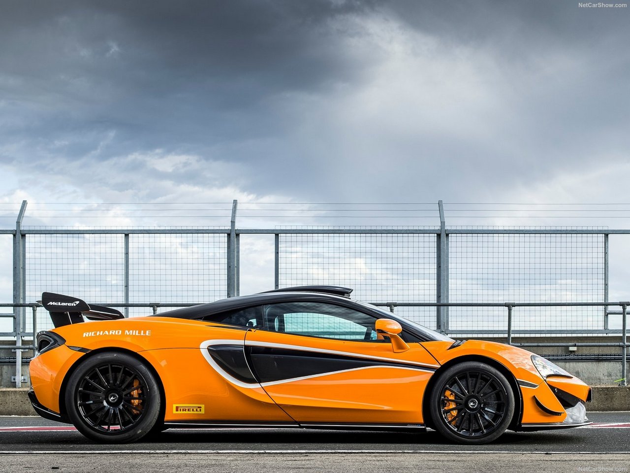 McLaren 620R