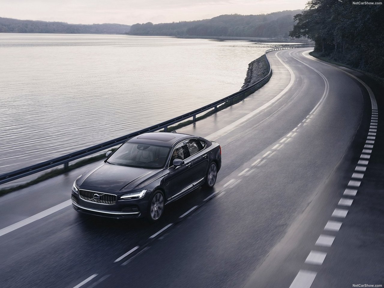 Volvo S90 Recharge T8 AWD Inscription