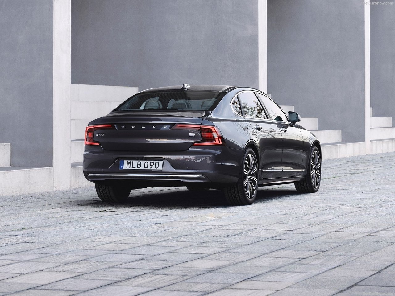 Volvo S90 Recharge T8 AWD Inscription