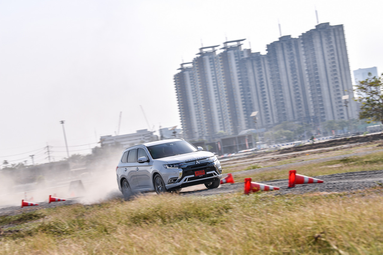 Mitsubishi Outlander PHEV