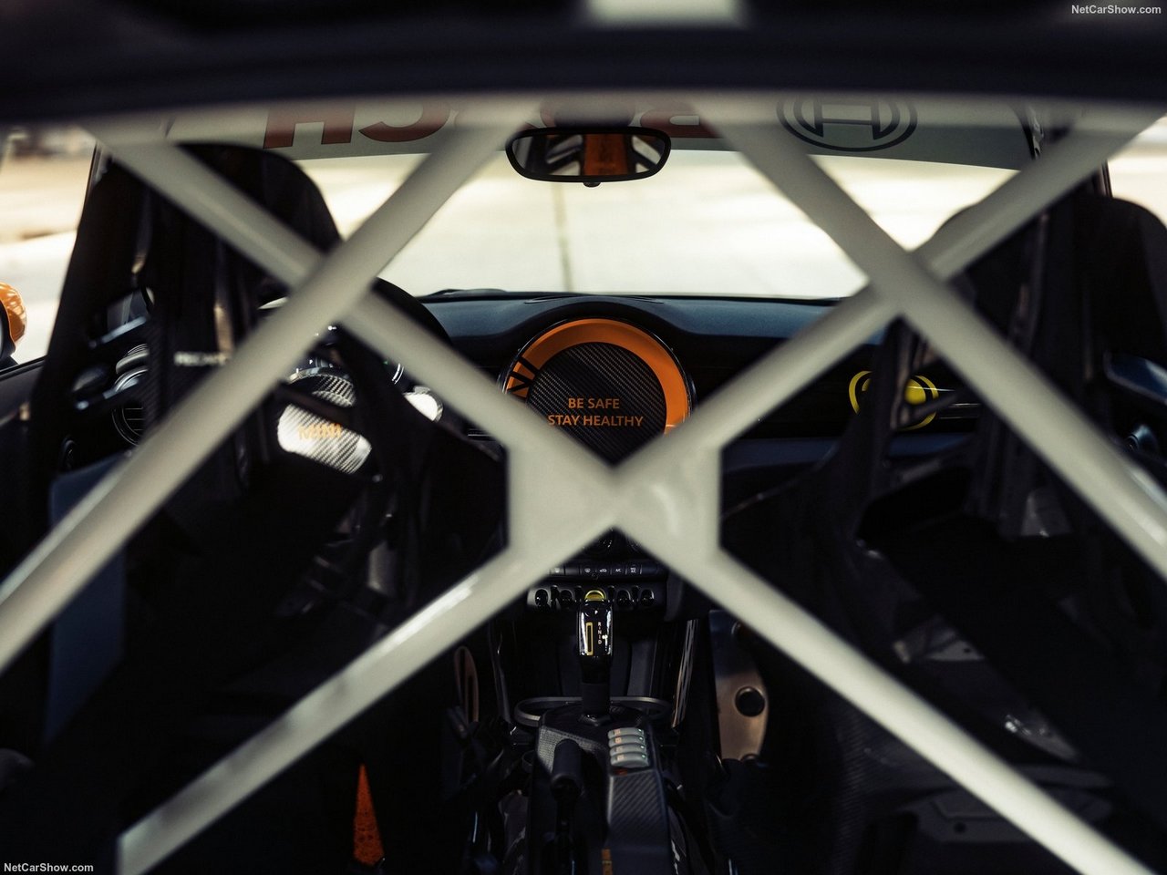 MINI Electric Pacesetter