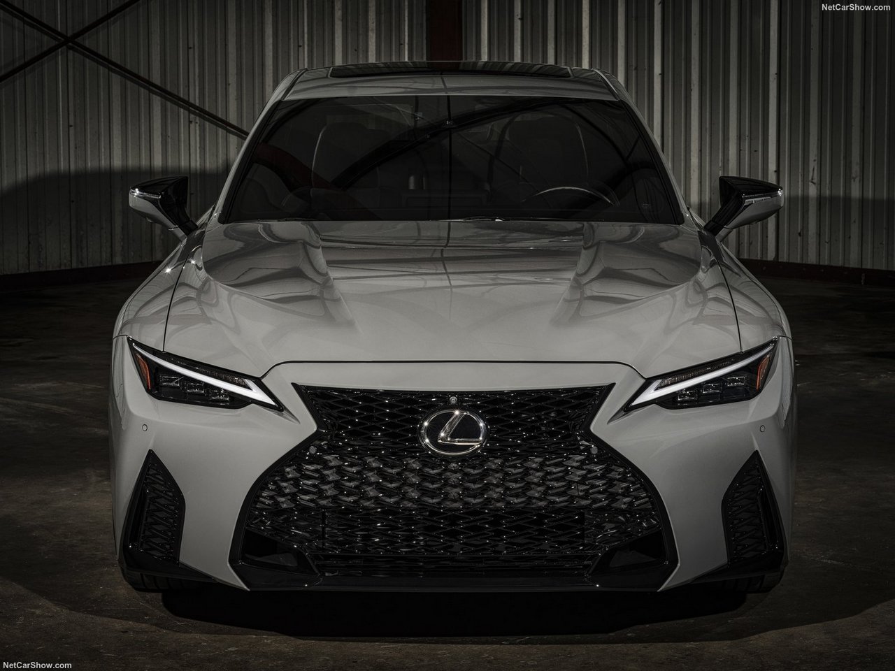 Lexus IS 500 Launch Edition