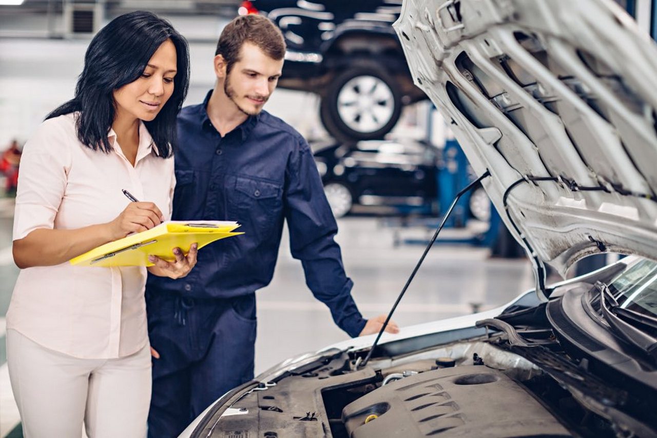 ซ่อมศูนย์” หรือ “ซ่อมอู่”