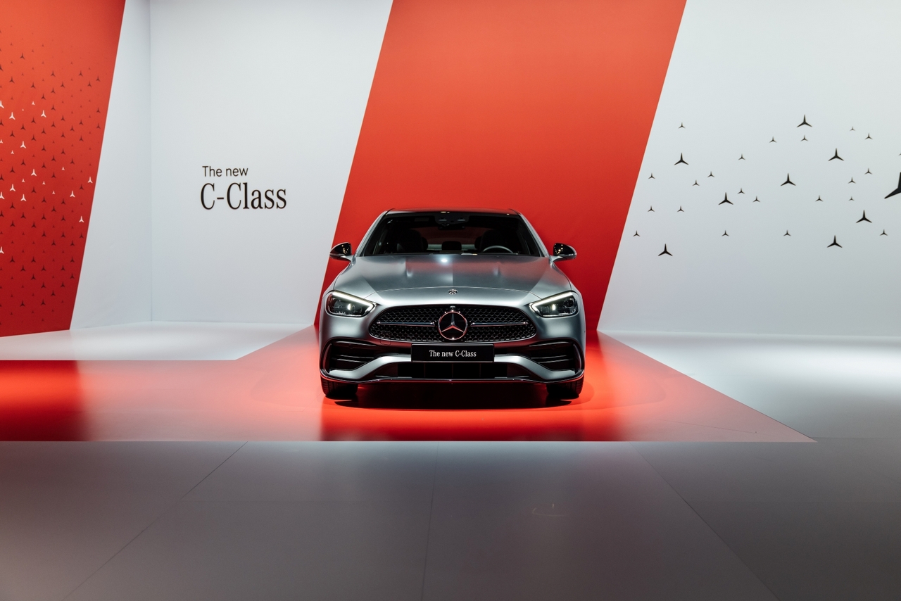 the-new-c-class-c43-amg-4matic-coupe-special-edition