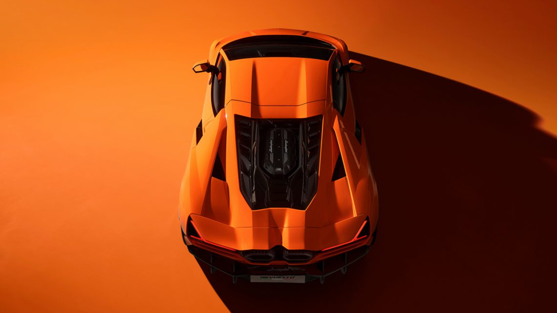 Lamborghini Revuelto