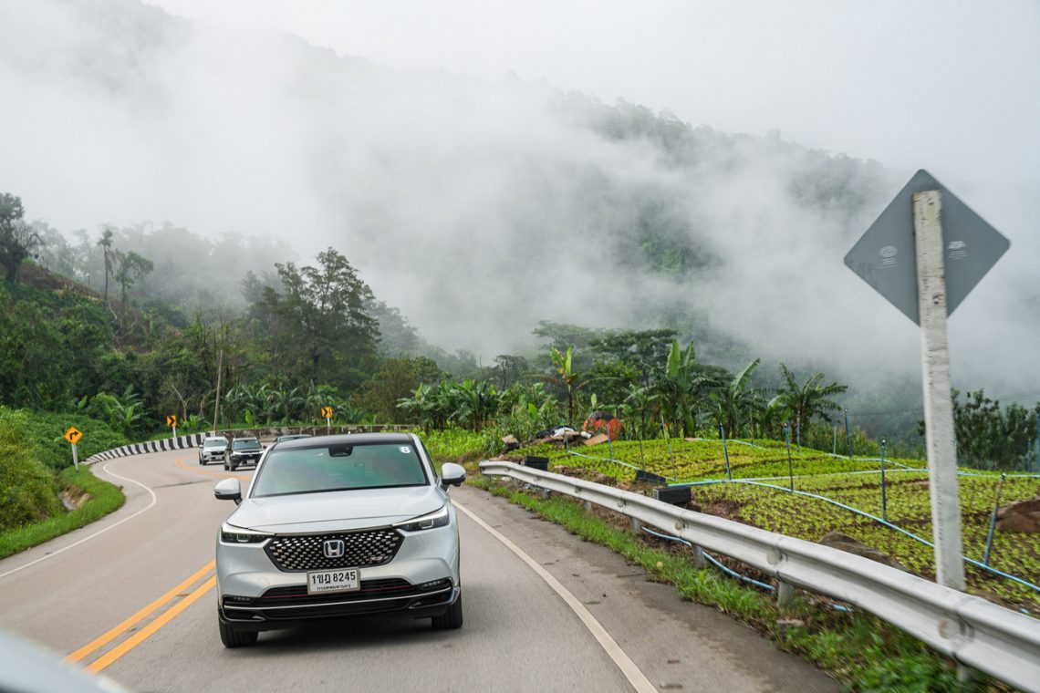 Honda SUV V Drive All Lives