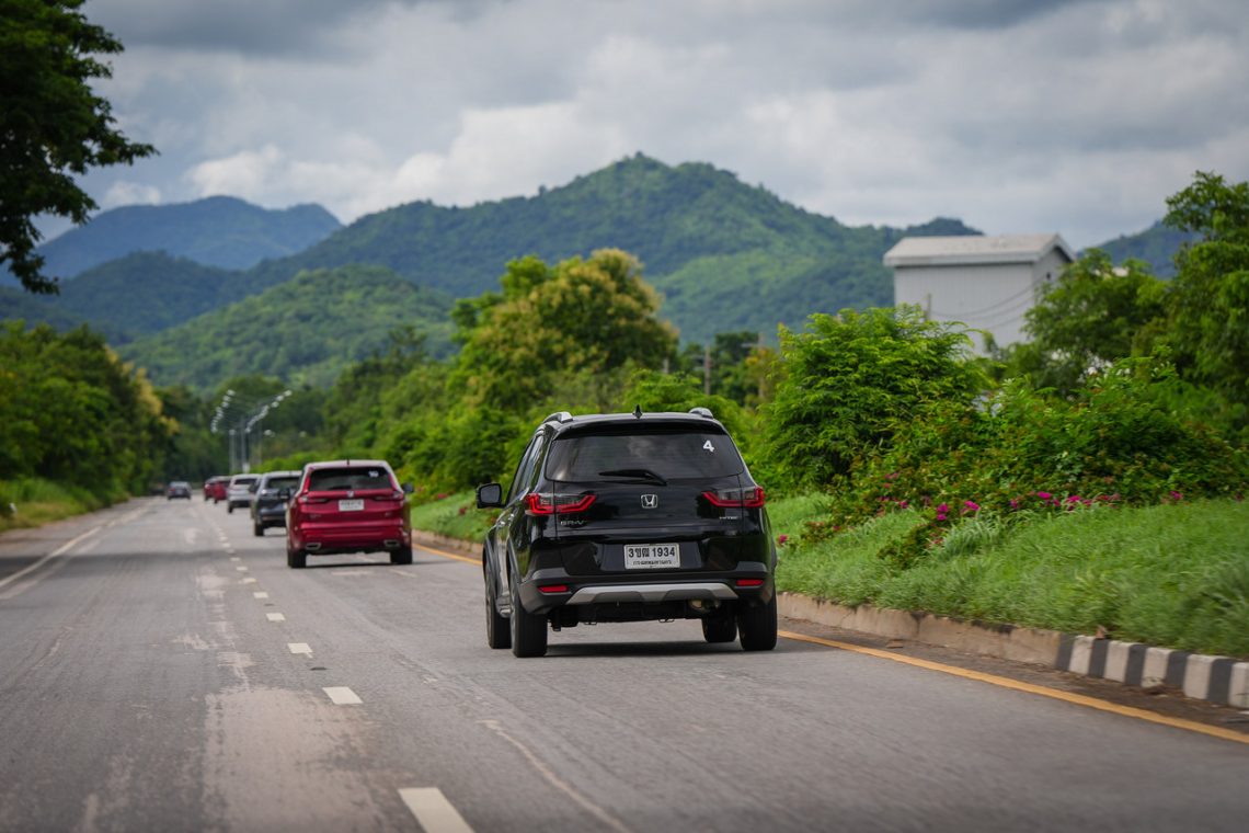 Honda SUV V Drive All Lives