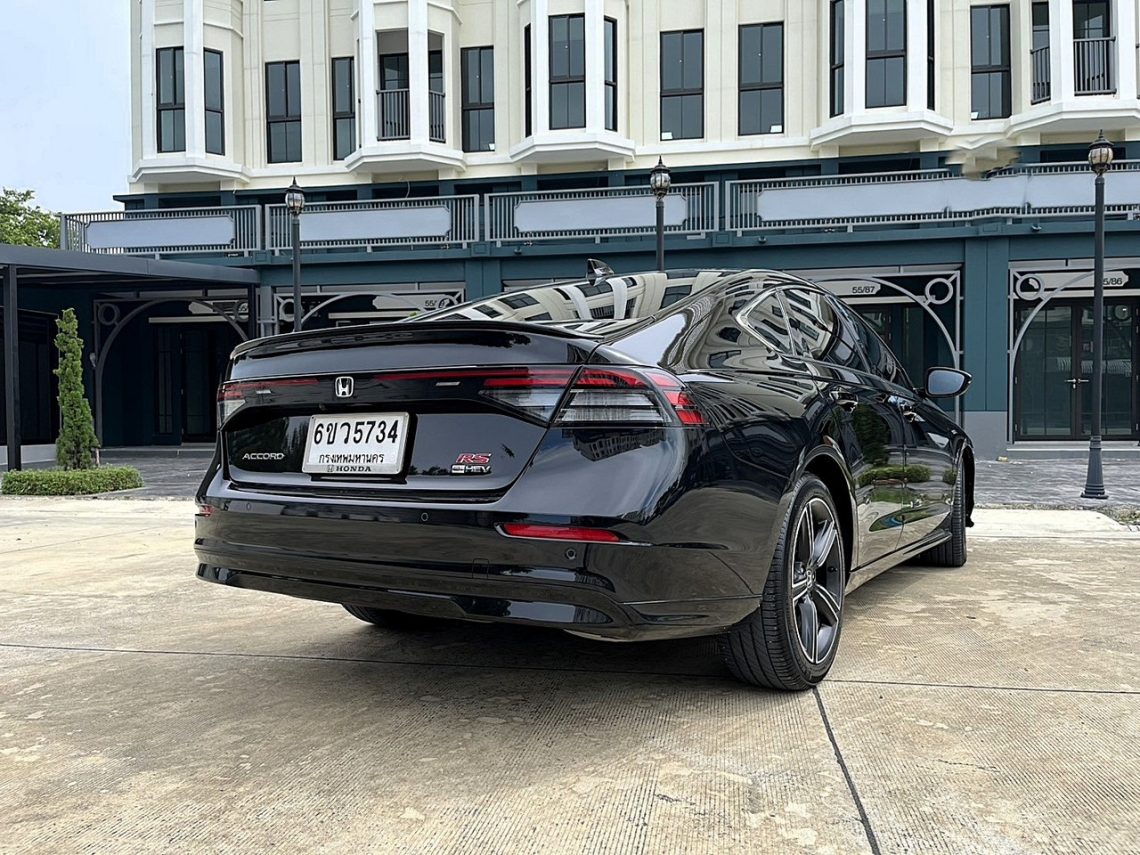 Honda Accord e:HEV RS