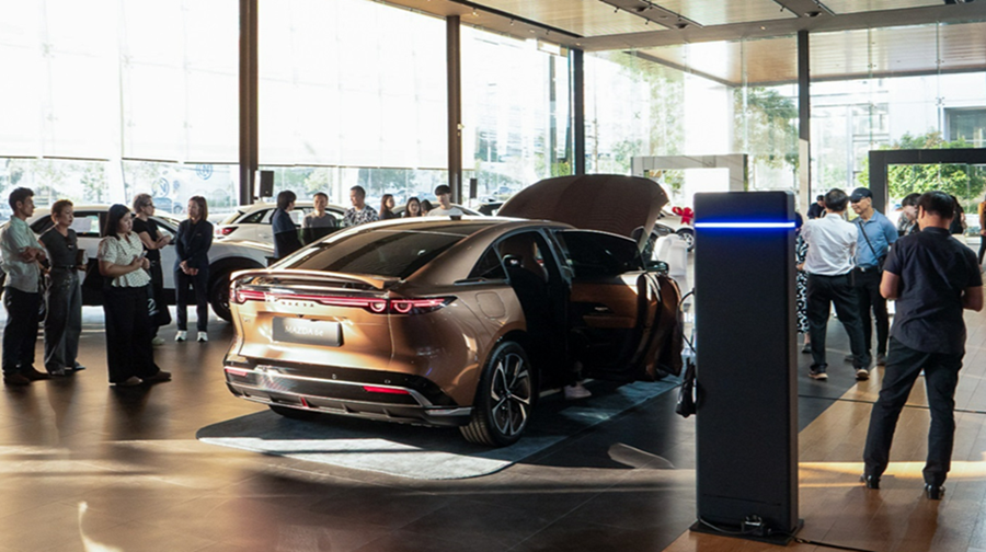 The All-Electric Mazda6e