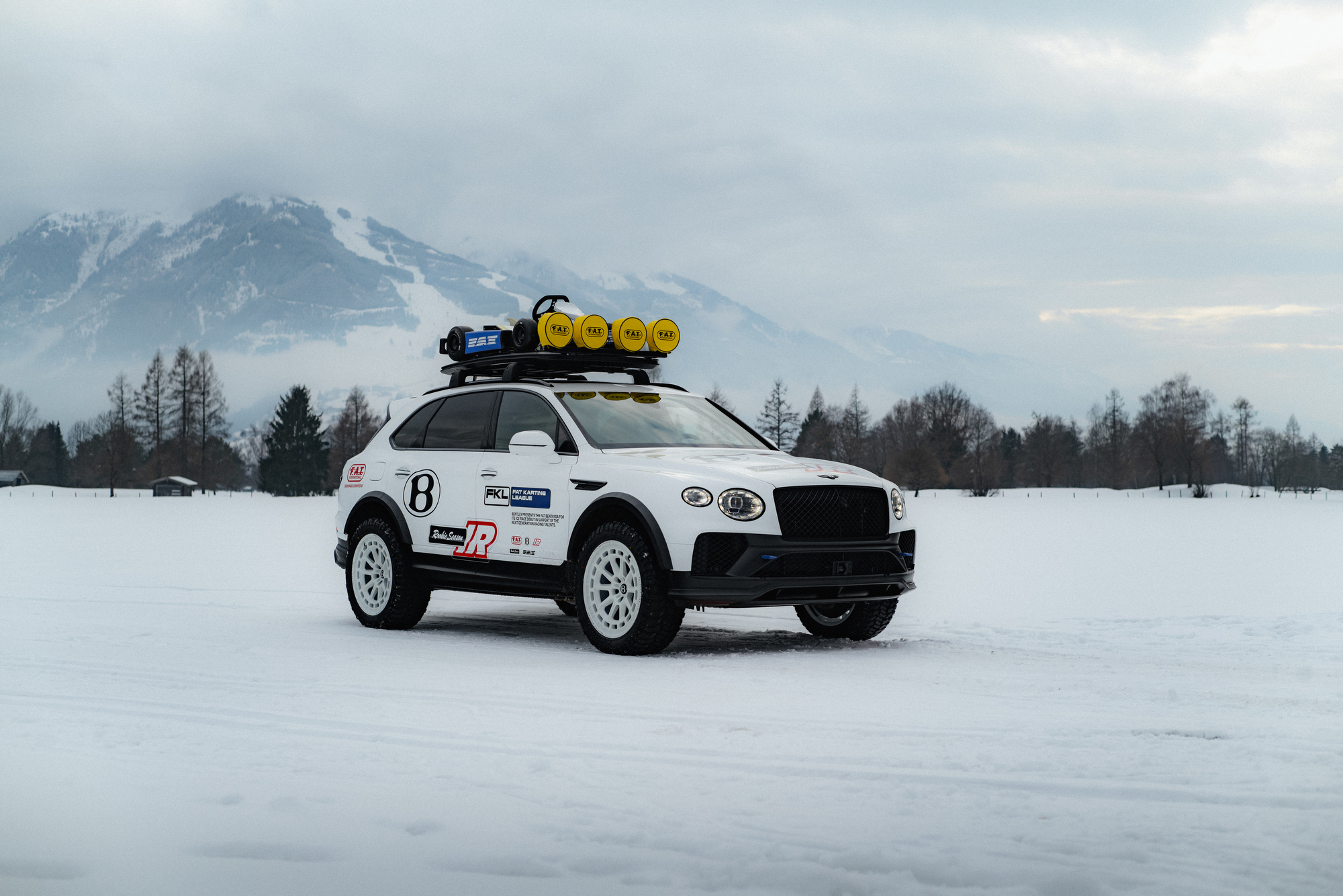 Bentayga ‘X’ Concept FAT Ice Race OFF-ROAD