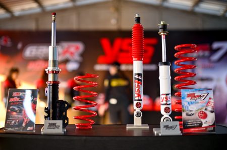 เปิดตัวโช้คอัพรุ่นใหม่ YSS "DTG7" และ "GRIP"