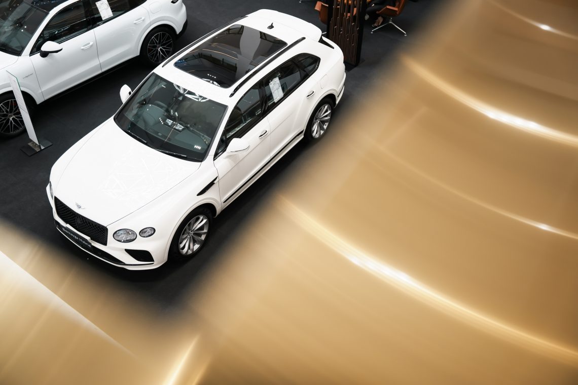 เบนท์ลีย์ แบงค็อก จัดแสดง Bentayga Hybrid ณ งาน AAS Group Roadshow 2026
