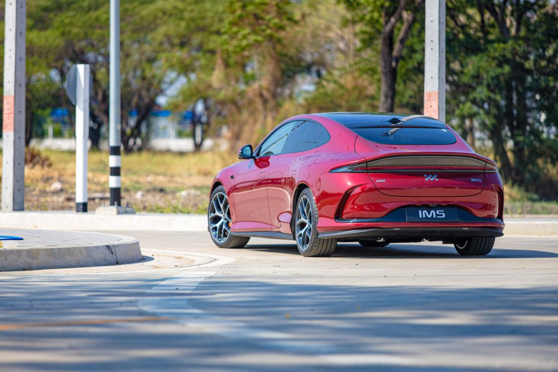 บริษัท เอสเอไอซี มอเตอร์ – ซีพี จำกัด และ บริษัท เอ็มจี เซลส์ (ประเทศไทย) จำกัดเผย 5 จุดเด่นของ MG IM5 พร้อมให้คนไทยได้เป็นเจ้าของ